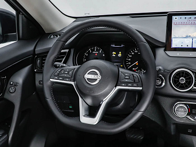 Nissan X-TRAIL 2.0 Leading Edition