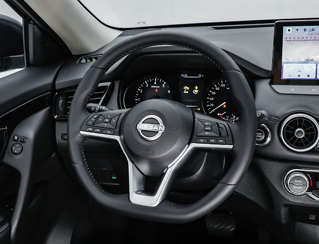 Nissan X-TRAIL 2.0 Leading Edition