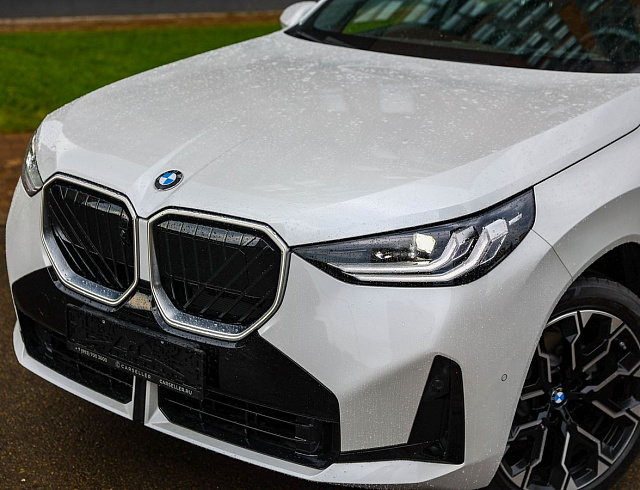 BMW X3 белый 2026