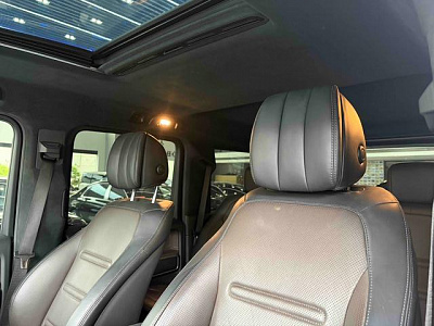 Mercedes-Benz G-Class G350