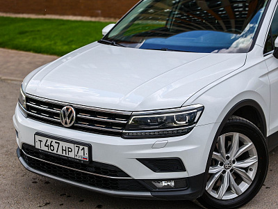 Volkswagen Tiguan белый 2018