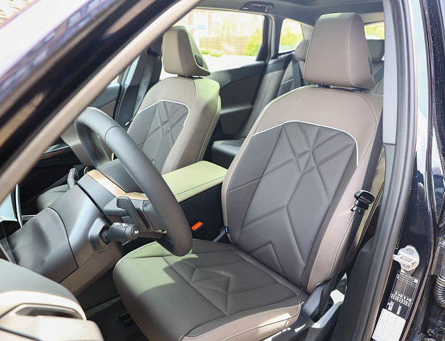 BMW X3 черный 2025