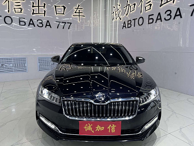 Skoda Superb 1.4 л 2024 г. Чёрный, пробег 9700 км