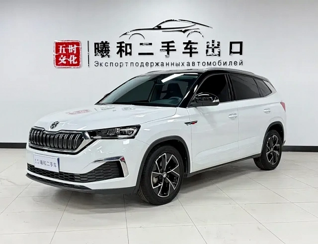 Skoda Kamiq 1.5 л 2023 г. Белый, пробег 18000 км