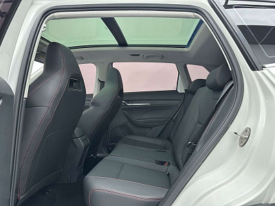Skoda Kamiq 1.5 л 2022 г. Белый, пробег 30000 км