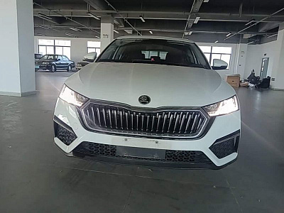 Skoda Octavia 1.4 л 2024 г. Белый, пробег 9800 км