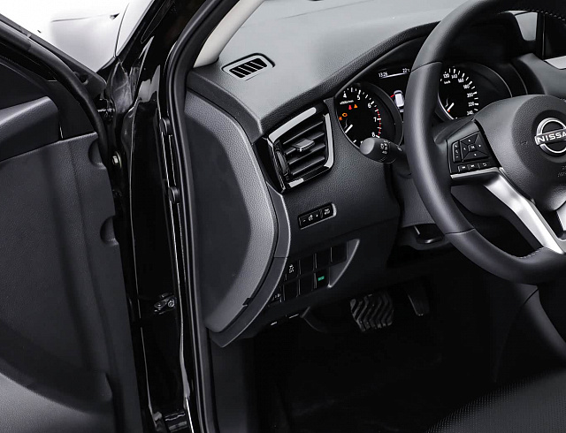 Nissan X-TRAIL 2.0 Leading Edition