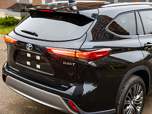 Toyota Highlander черный 2026