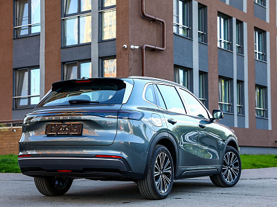 Geely Galaxy Starship 7 серый 2026