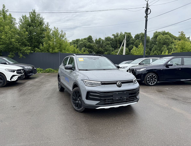 Volkswagen Tharu XR серый 2026