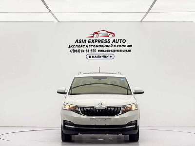 Skoda Kamiq 1.5 л 2022 г. Белый, пробег 27000 км