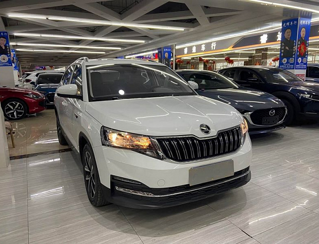 Skoda Kamiq 1.5 л 2023 г. Белый, пробег 12000 км