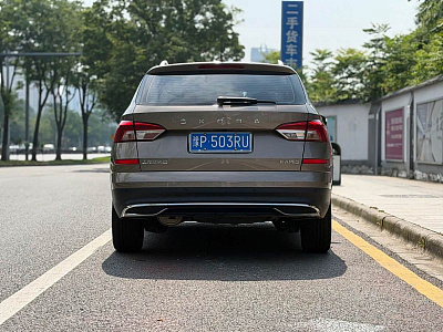 Skoda Kamiq 1.5 л 2022 г. шампань/коричневый, пробег 6000 км