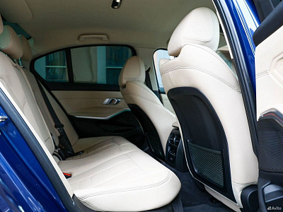 BMW 3 серии синий 2020