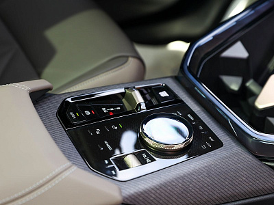 BMW X3 черный 2025