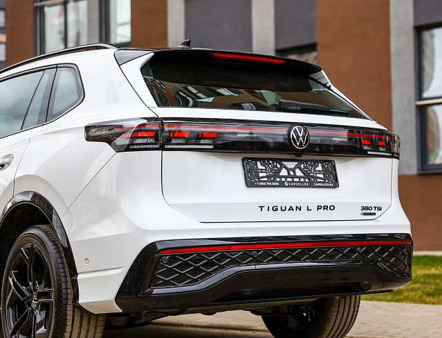 Volkswagen Tiguan белый 2026