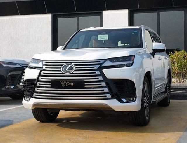 Lexus LX600 3.5 л 2026 г. Белый