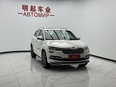 Skoda Karoq 1.4 л 2023 г. Белый, пробег 15000 км