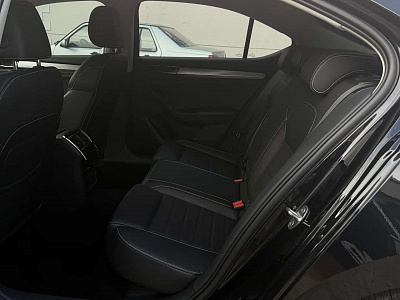 Skoda Superb 1.4 л 2023 г. Чёрный, пробег 43000 км