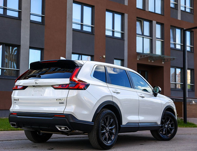 Honda CR-V белый 2026