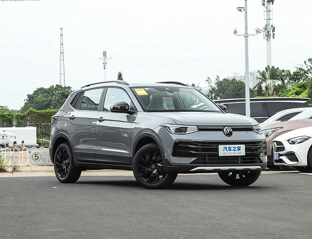Volkswagen Tharu XR 1.5 Sharp Edition