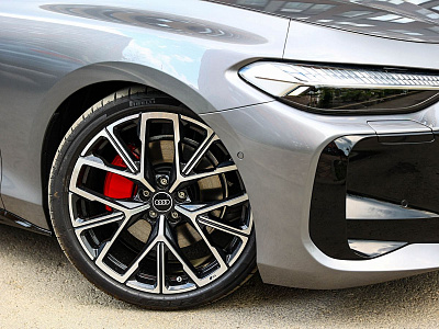 Audi A5 серый 2026