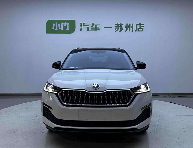 Skoda Kamiq 1.5 л 2023 г. Белый, пробег 21000 км
