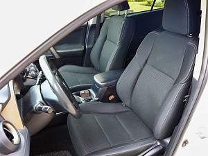 Toyota RAV4 белый 2014