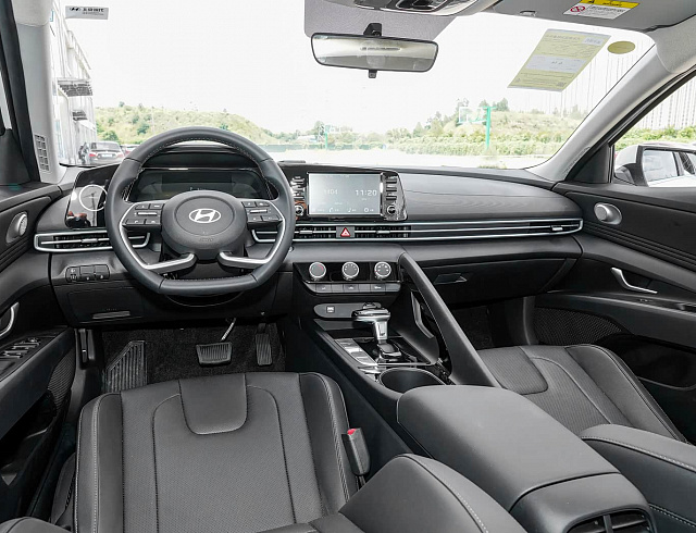 Hyundai Elantra Elite 1.5