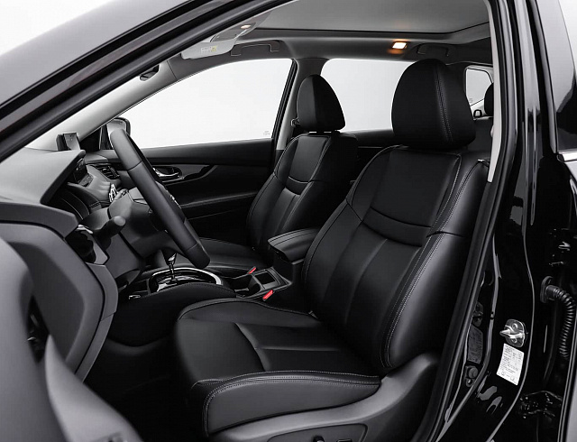 Nissan X-TRAIL 2.0 Leading Edition