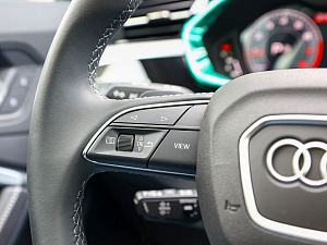 Audi Q3 серый 2026