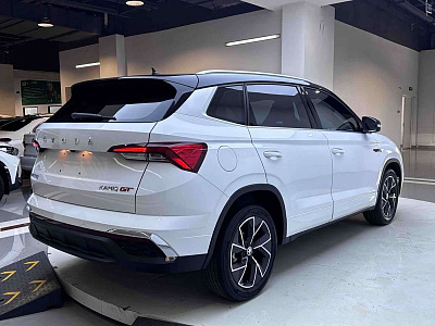 Skoda Kamiq 1.5 л 2023 г. Белый, пробег 21000 км