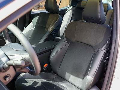 Toyota Camry белый 2026