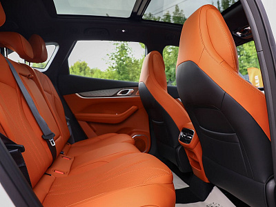 Geely Galaxy M7 белый 2026