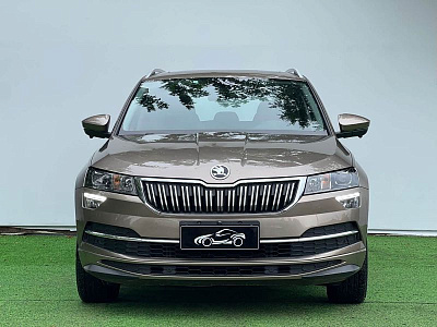 Skoda Karoq 1.4 л 2022 г. шампань/коричневый, пробег 48000 км