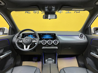 Mercedes-Benz GLA200
