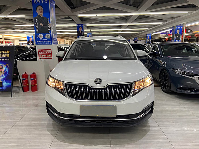 Skoda Kamiq 1.5 л 2023 г. Белый, пробег 12000 км