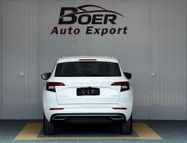 Skoda Karoq 1.4 л 2023 г. Белый, пробег 16000 км