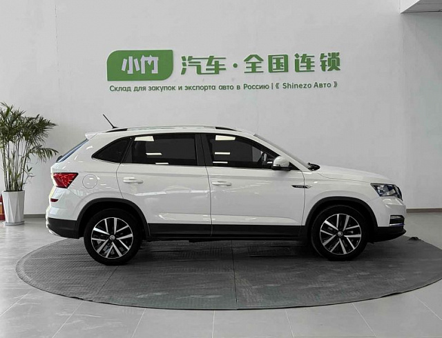 Skoda Kamiq 1.5 л 2022 г. Белый, пробег 32000 км