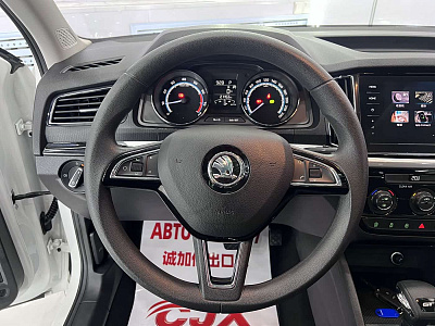 Skoda Kamiq 1.2 л 2023 г. Белый, пробег 21000 км
