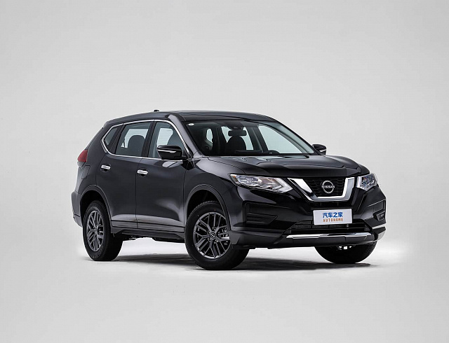 Nissan X-TRAIL 2.0 Leading Edition