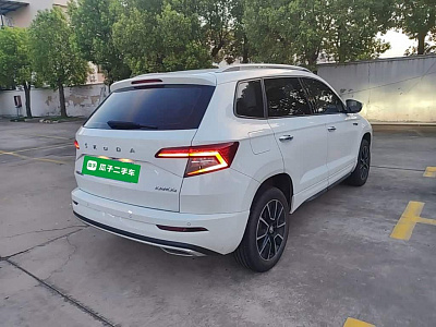Skoda Karoq 1.4 л 2024 г. Белый, пробег 15000 км