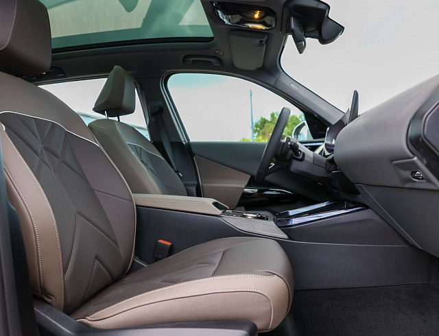 BMW X3 белый 2026