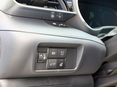 Toyota Highlander белый 2026