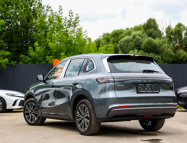 Geely Galaxy Starship 7 серый 2026
