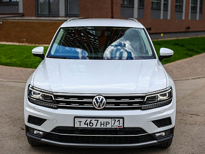 Volkswagen Tiguan белый 2018