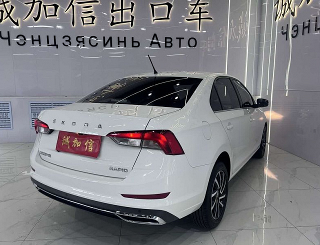 Skoda Rapid 1.5 л 2022 г. Чёрный, пробег 34000 км