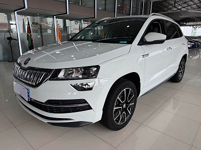 Skoda Karoq 1.4 л 2023 г. Белый, пробег 26000 км