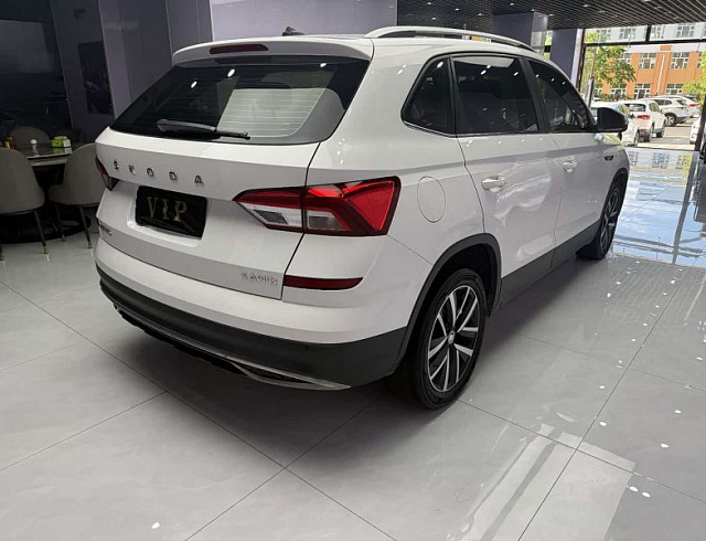 Skoda Kamiq 1.5 л 2022 г. Белый, пробег 44000 км