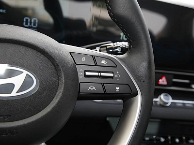 Hyundai Elantra Prestige 1.5